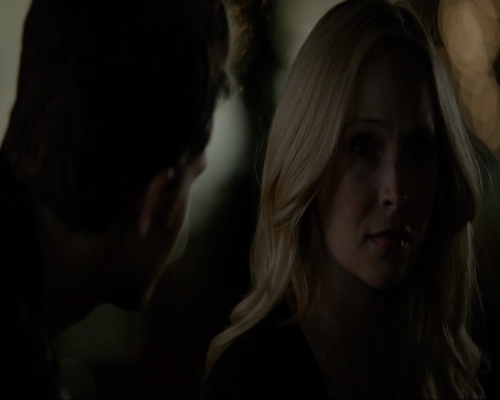 VampireDiariesWorld-dot-nl_7x21RequiemForADream1438.jpg