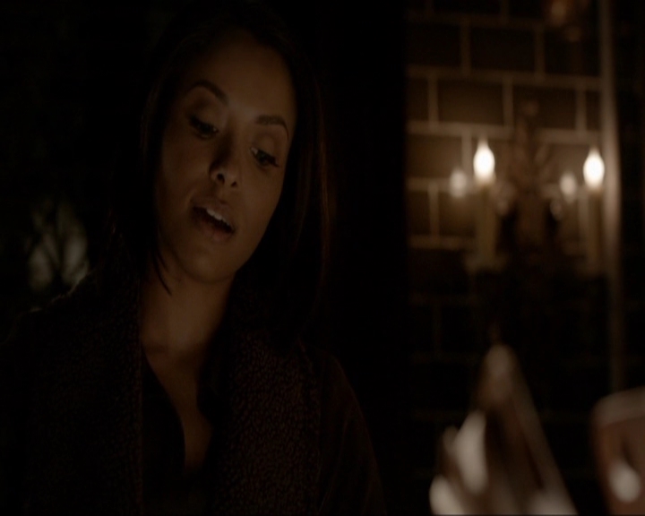 VampireDiariesWorld-dot-nl_7x21RequiemForADream1521.jpg