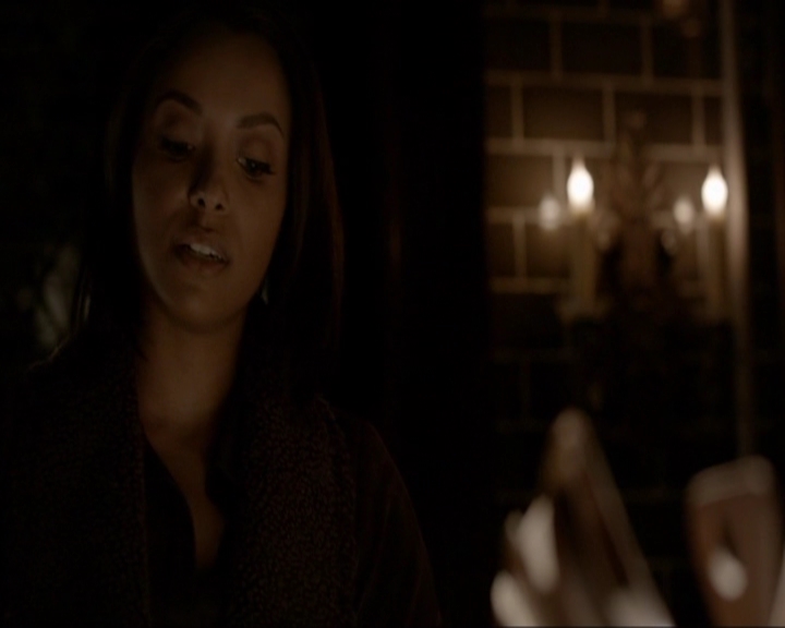 VampireDiariesWorld-dot-nl_7x21RequiemForADream1522.jpg