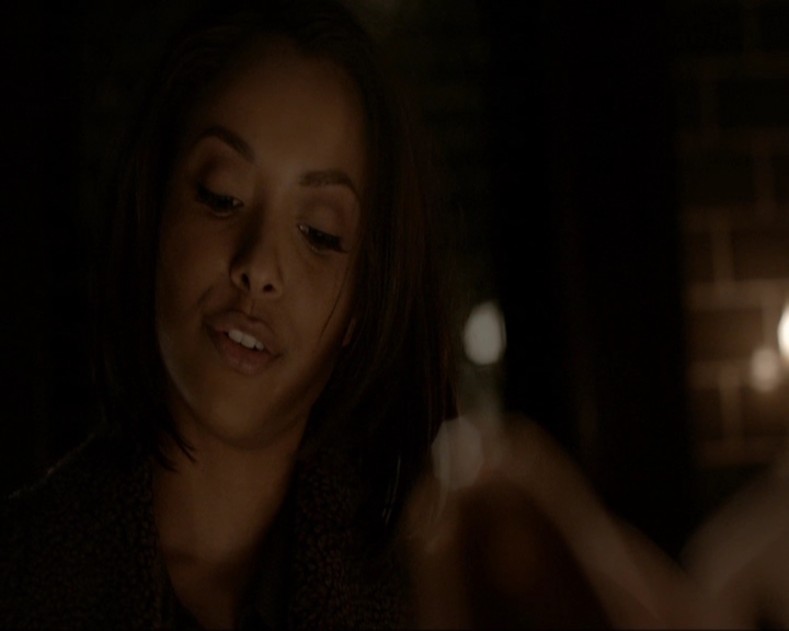 VampireDiariesWorld-dot-nl_7x21RequiemForADream1532.jpg