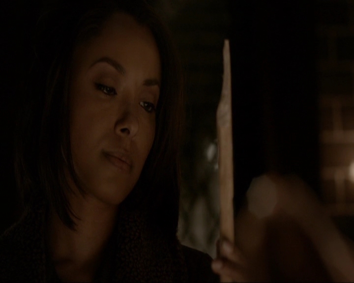 VampireDiariesWorld-dot-nl_7x21RequiemForADream1538.jpg