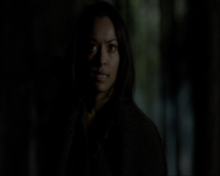 VampireDiariesWorld-dot-nl_7x21RequiemForADream1661.jpg