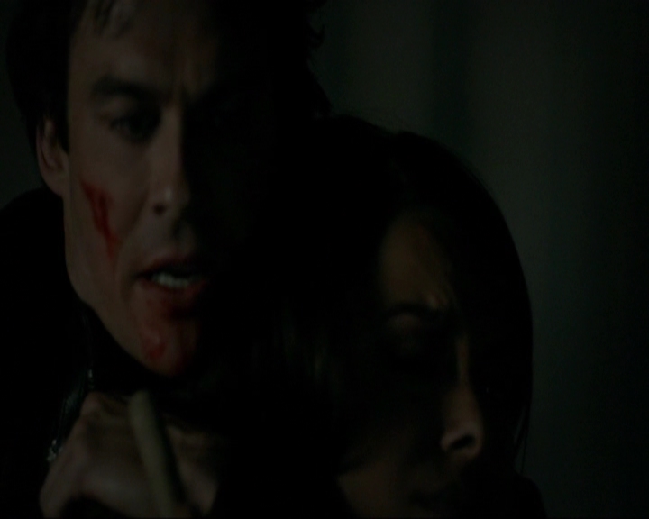 VampireDiariesWorld-dot-nl_7x21RequiemForADream1886.jpg