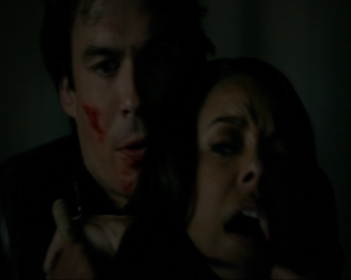 VampireDiariesWorld-dot-nl_7x21RequiemForADream1892.jpg