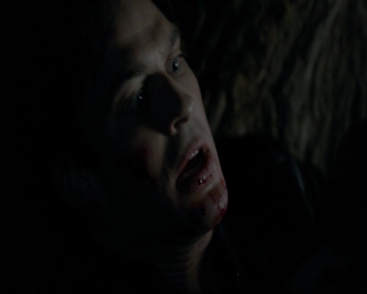 VampireDiariesWorld-dot-nl_7x21RequiemForADream1907.jpg