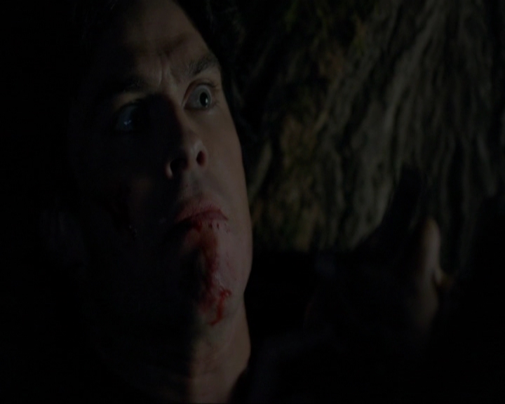 VampireDiariesWorld-dot-nl_7x21RequiemForADream1941.jpg