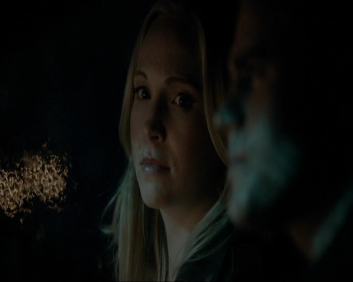 VampireDiariesWorld-dot-nl_7x21RequiemForADream2105.jpg