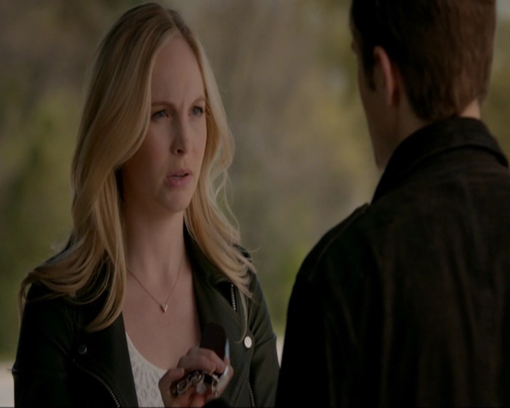 VampireDiariesWorld-dot-nl_7x22GodsAndMonsters0503.jpg