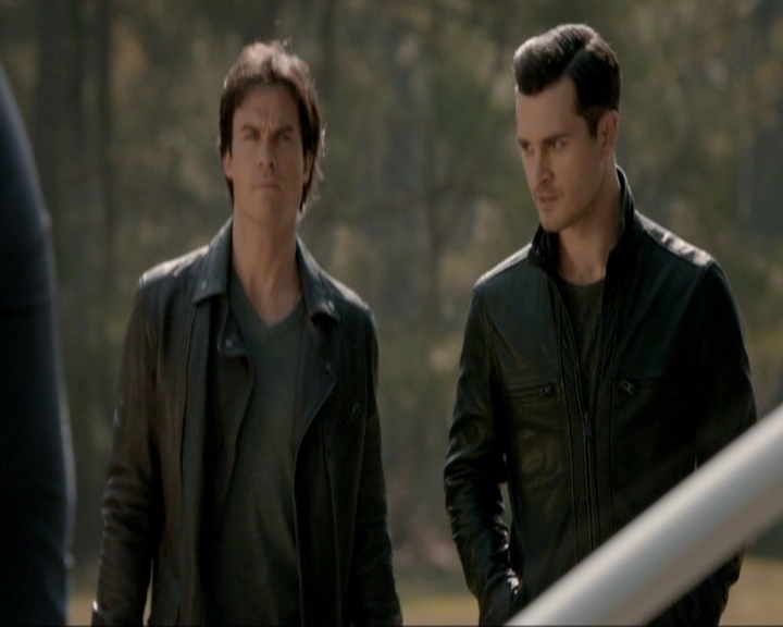 VampireDiariesWorld-dot-nl_7x22GodsAndMonsters0517.jpg