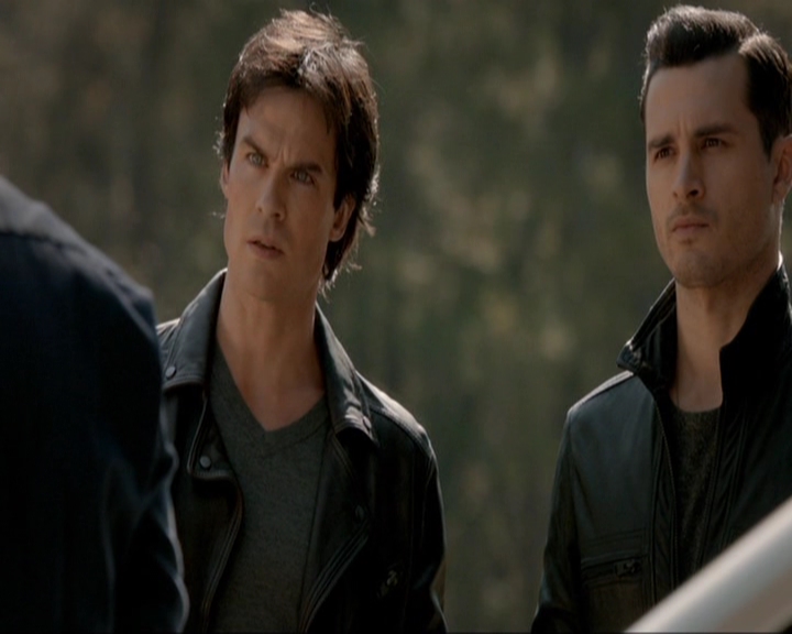 VampireDiariesWorld-dot-nl_7x22GodsAndMonsters0529.jpg