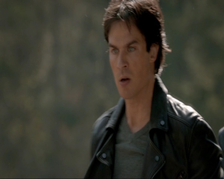 VampireDiariesWorld-dot-nl_7x22GodsAndMonsters0537.jpg