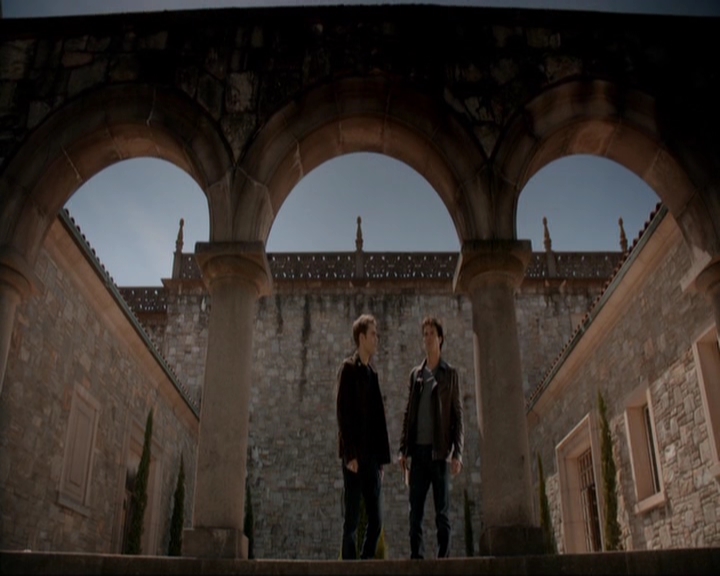 VampireDiariesWorld-dot-nl_7x22GodsAndMonsters0914.jpg