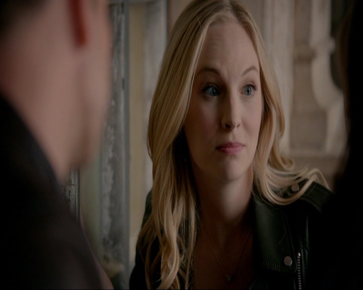 VampireDiariesWorld-dot-nl_7x22GodsAndMonsters0955.jpg