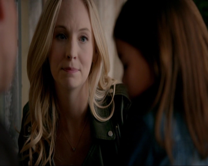 VampireDiariesWorld-dot-nl_7x22GodsAndMonsters0979.jpg