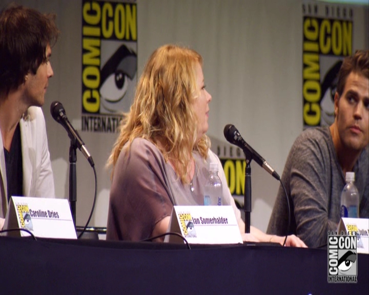 VampireDiariesWorld-dot-nl_S7-dvdextra-2015ComicConPanel0165.jpg