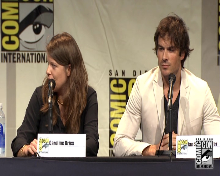 VampireDiariesWorld-dot-nl_S7-dvdextra-2015ComicConPanel0191.jpg