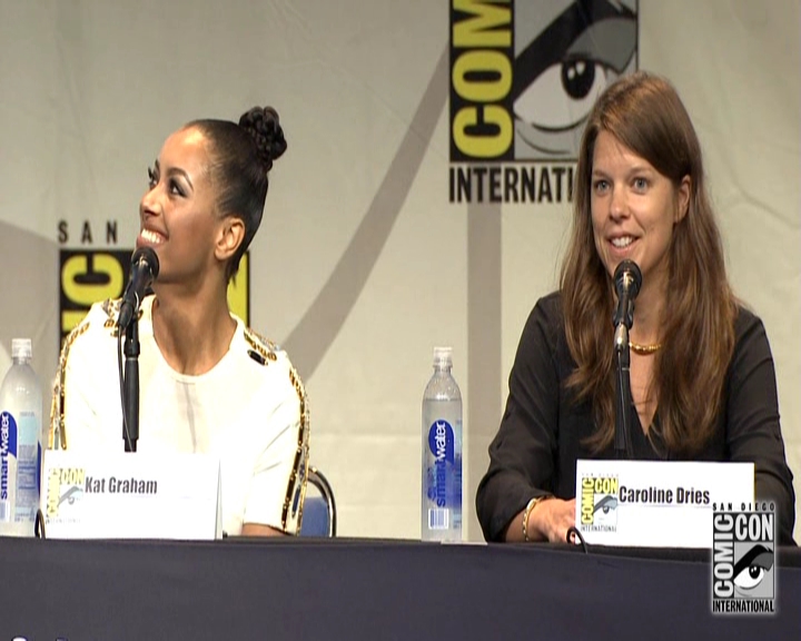 VampireDiariesWorld-dot-nl_S7-dvdextra-2015ComicConPanel0202.jpg