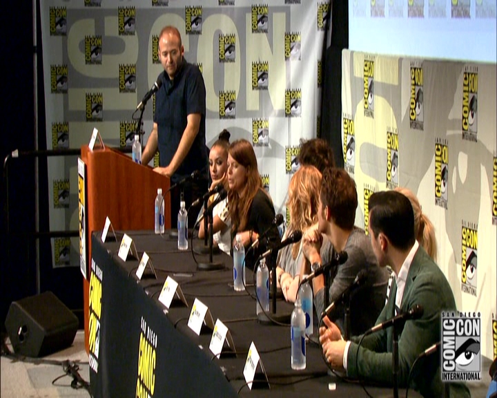 VampireDiariesWorld-dot-nl_S7-dvdextra-2015ComicConPanel0381.jpg