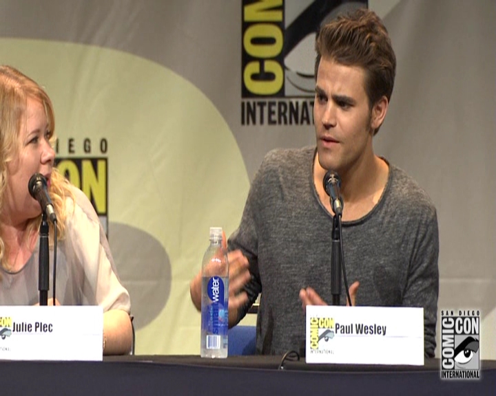 VampireDiariesWorld-dot-nl_S7-dvdextra-2015ComicConPanel0989.jpg