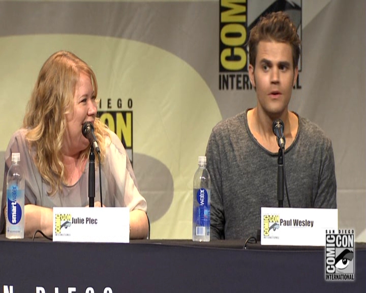 VampireDiariesWorld-dot-nl_S7-dvdextra-2015ComicConPanel0992.jpg