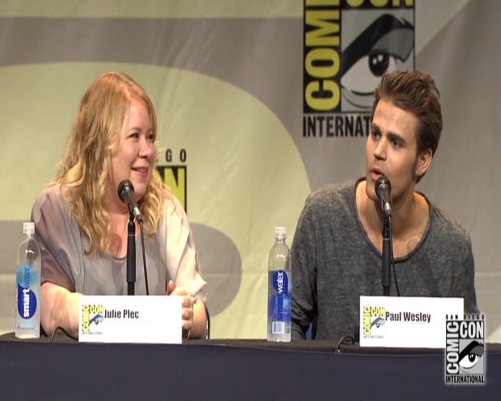 VampireDiariesWorld-dot-nl_S7-dvdextra-2015ComicConPanel1006.jpg