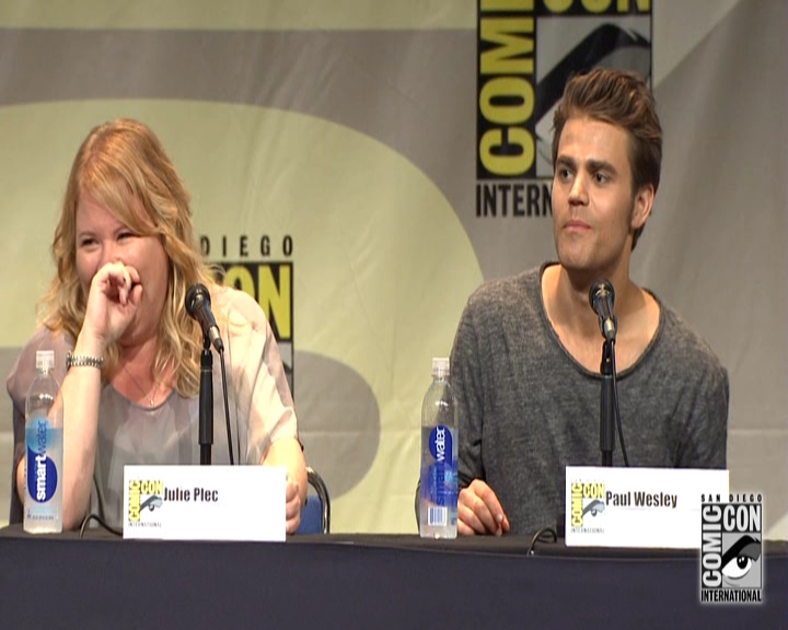 VampireDiariesWorld-dot-nl_S7-dvdextra-2015ComicConPanel1020.jpg