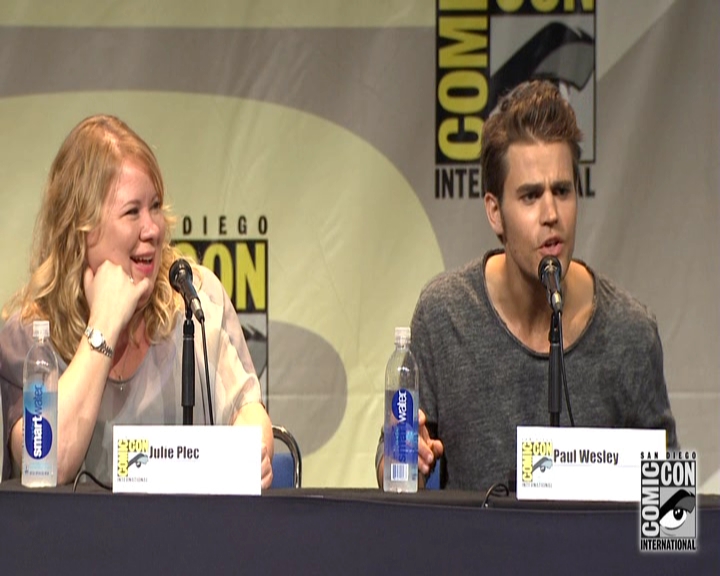 VampireDiariesWorld-dot-nl_S7-dvdextra-2015ComicConPanel1026.jpg