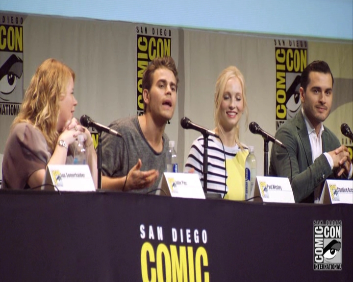 VampireDiariesWorld-dot-nl_S7-dvdextra-2015ComicConPanel1038.jpg