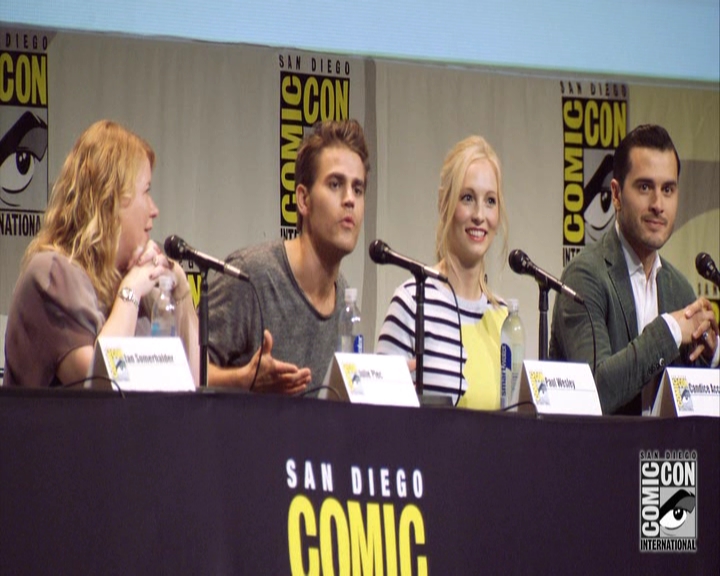 VampireDiariesWorld-dot-nl_S7-dvdextra-2015ComicConPanel1039.jpg