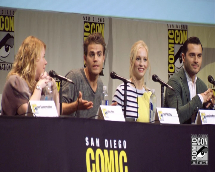 VampireDiariesWorld-dot-nl_S7-dvdextra-2015ComicConPanel1040.jpg