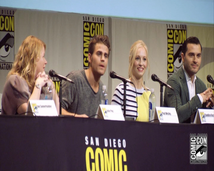 VampireDiariesWorld-dot-nl_S7-dvdextra-2015ComicConPanel1041.jpg