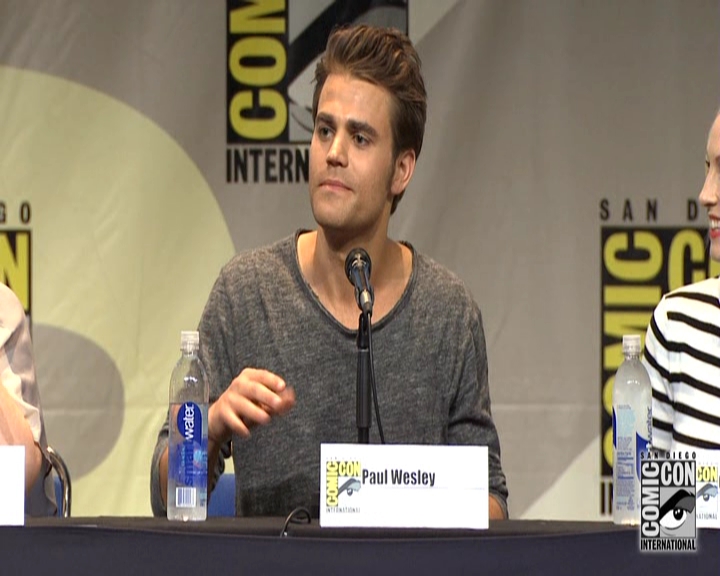 VampireDiariesWorld-dot-nl_S7-dvdextra-2015ComicConPanel1045.jpg