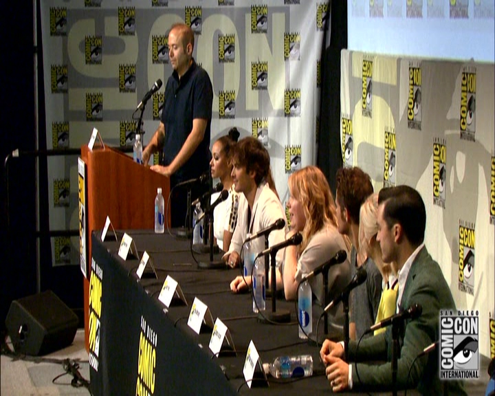 VampireDiariesWorld-dot-nl_S7-dvdextra-2015ComicConPanel1058.jpg