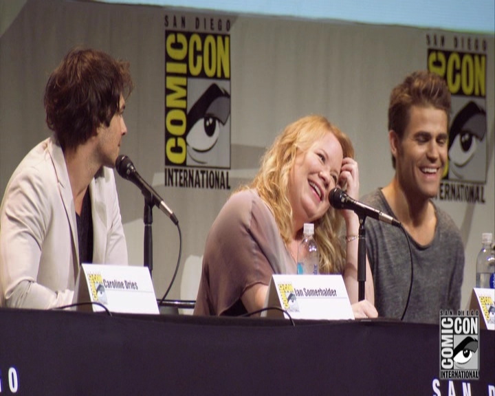 VampireDiariesWorld-dot-nl_S7-dvdextra-2015ComicConPanel1080.jpg