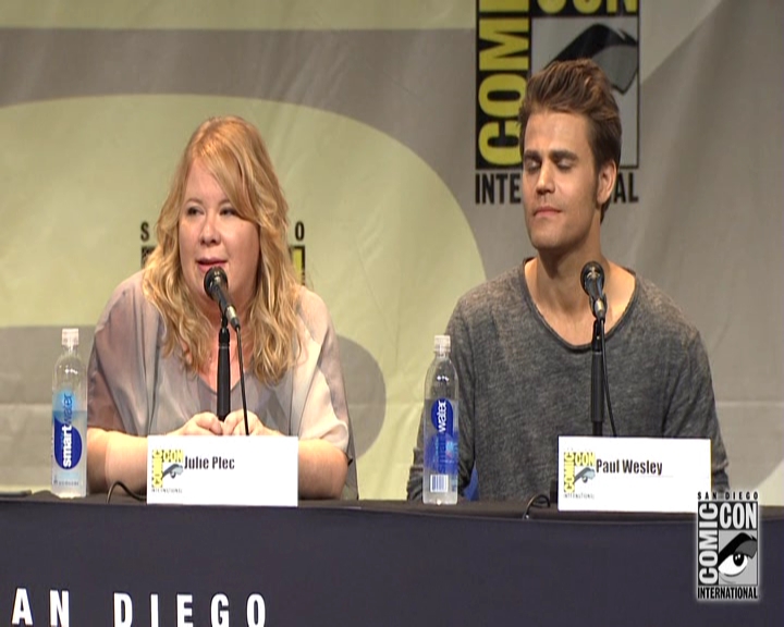 VampireDiariesWorld-dot-nl_S7-dvdextra-2015ComicConPanel1084.jpg