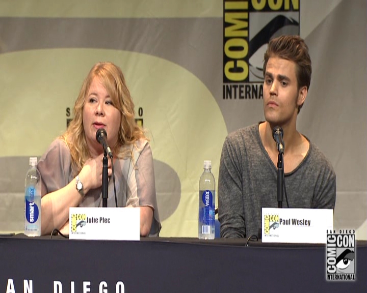 VampireDiariesWorld-dot-nl_S7-dvdextra-2015ComicConPanel1105.jpg