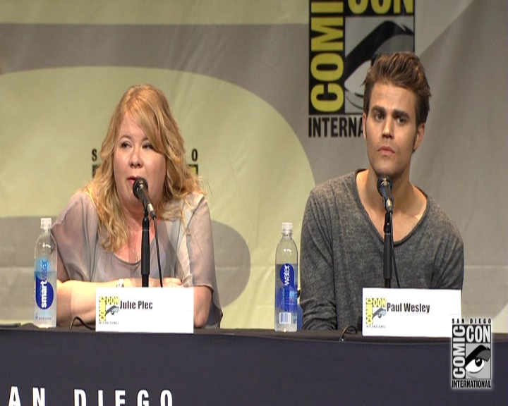 VampireDiariesWorld-dot-nl_S7-dvdextra-2015ComicConPanel1106.jpg