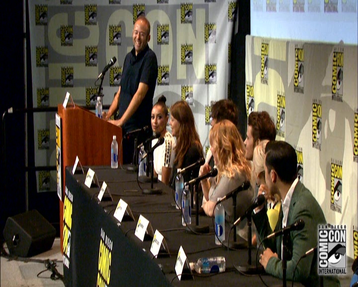 VampireDiariesWorld-dot-nl_S7-dvdextra-2015ComicConPanel1117.jpg