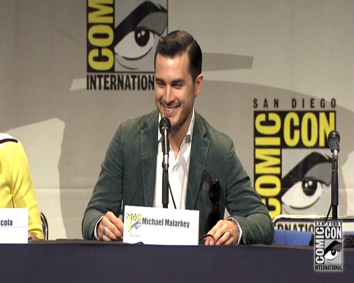 VampireDiariesWorld-dot-nl_S7-dvdextra-2015ComicConPanel1184.jpg