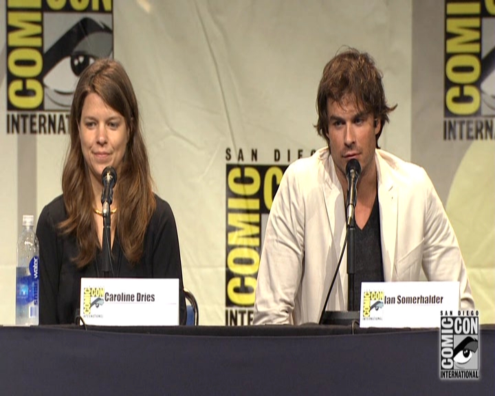 VampireDiariesWorld-dot-nl_S7-dvdextra-2015ComicConPanel1230.jpg