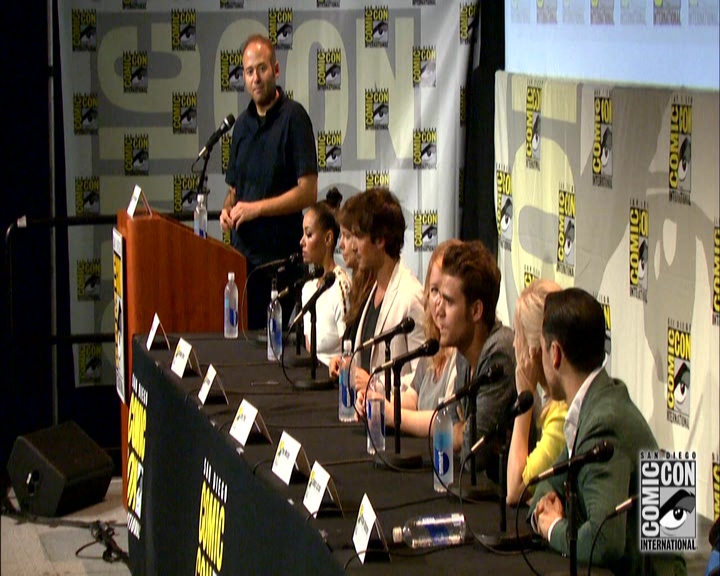 VampireDiariesWorld-dot-nl_S7-dvdextra-2015ComicConPanel1308.jpg