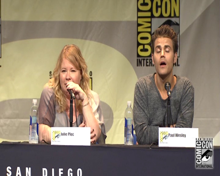 VampireDiariesWorld-dot-nl_S7-dvdextra-2015ComicConPanel1367.jpg