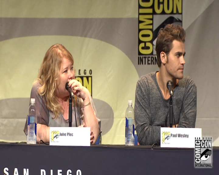 VampireDiariesWorld-dot-nl_S7-dvdextra-2015ComicConPanel1369.jpg