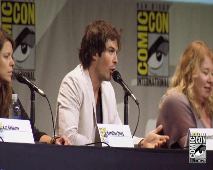 VampireDiariesWorld-dot-nl_S7-dvdextra-2015ComicConPanel1384.jpg