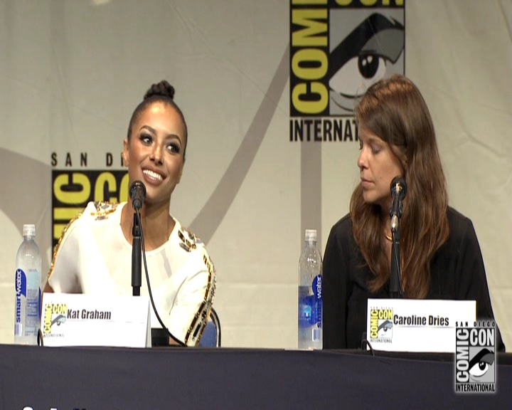 VampireDiariesWorld-dot-nl_S7-dvdextra-2015ComicConPanel1434.jpg