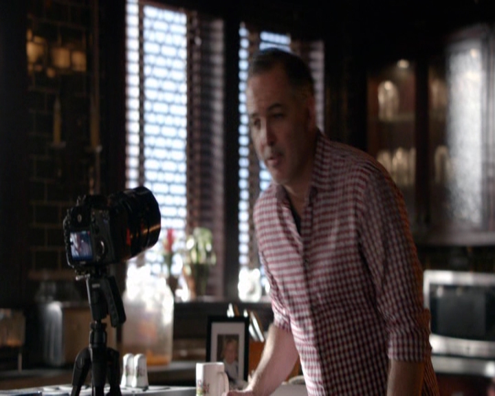 VampireDiariesWorld-dot-nl_S7-dvdextra-ComeVisitGeorgiaPSA0237.jpg