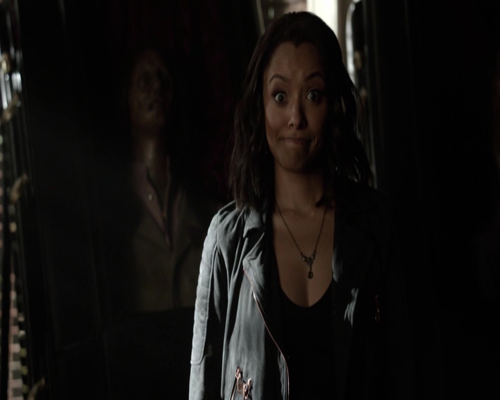 VampireDiariesWorld-dot-nl_S7-dvdextra-GAGReel0050.jpg