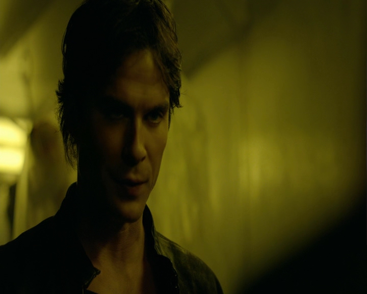 VampireDiaries-dot-nl_VampireDiaries-8x01HelloBrother0126.jpg