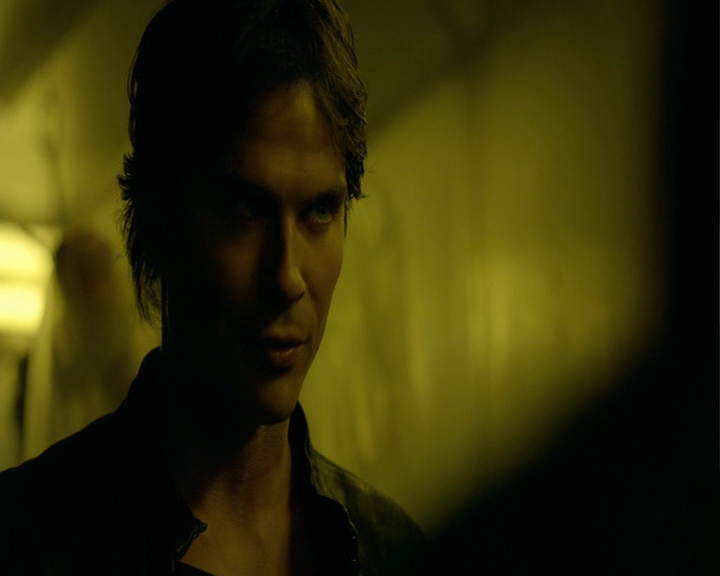 VampireDiaries-dot-nl_VampireDiaries-8x01HelloBrother0128.jpg