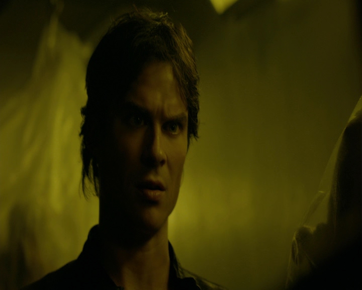 VampireDiaries-dot-nl_VampireDiaries-8x01HelloBrother0142.jpg